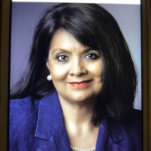 Meet your Posher, Yolanda